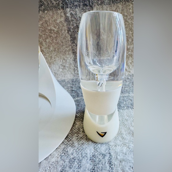 Vinturi Wine Aerator Set - Picture 4 of 14